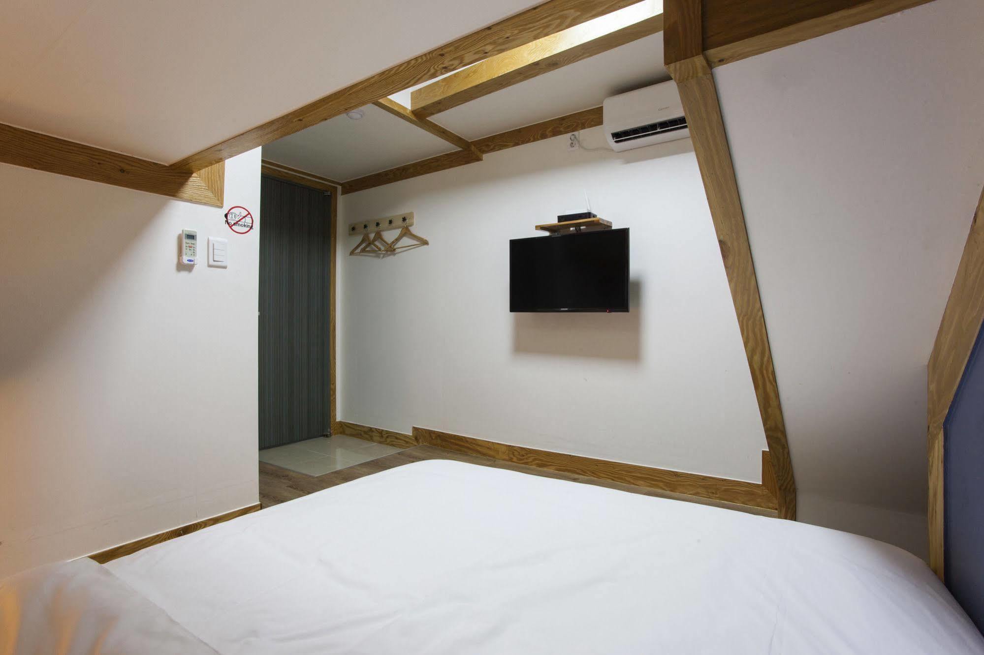 Mini Hotel Dalkom In Dongdaemun Seúl Exterior foto